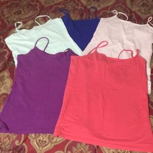 Bundle of 5 tank tops .
